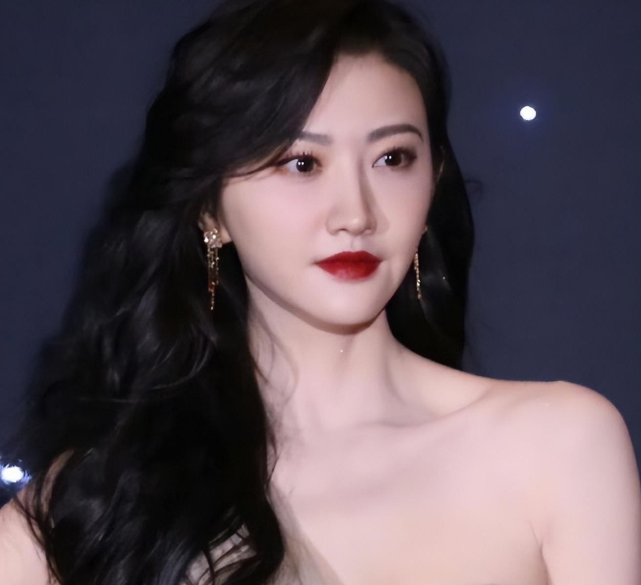 被扒出黑料的明星,_景甜娱乐圈瓜事件_景甜代孕协议门